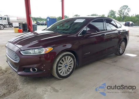 2013 Ford Fusion Hybrid Se из США, поврежденный, VIN 3FA6P0LU6DR255557